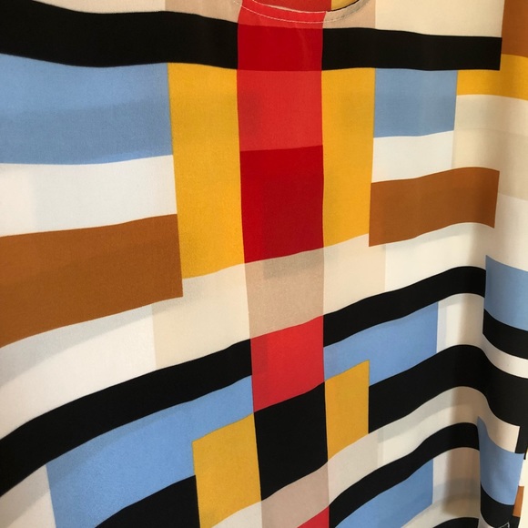 Color Block Blouse - Picture 4 of 6